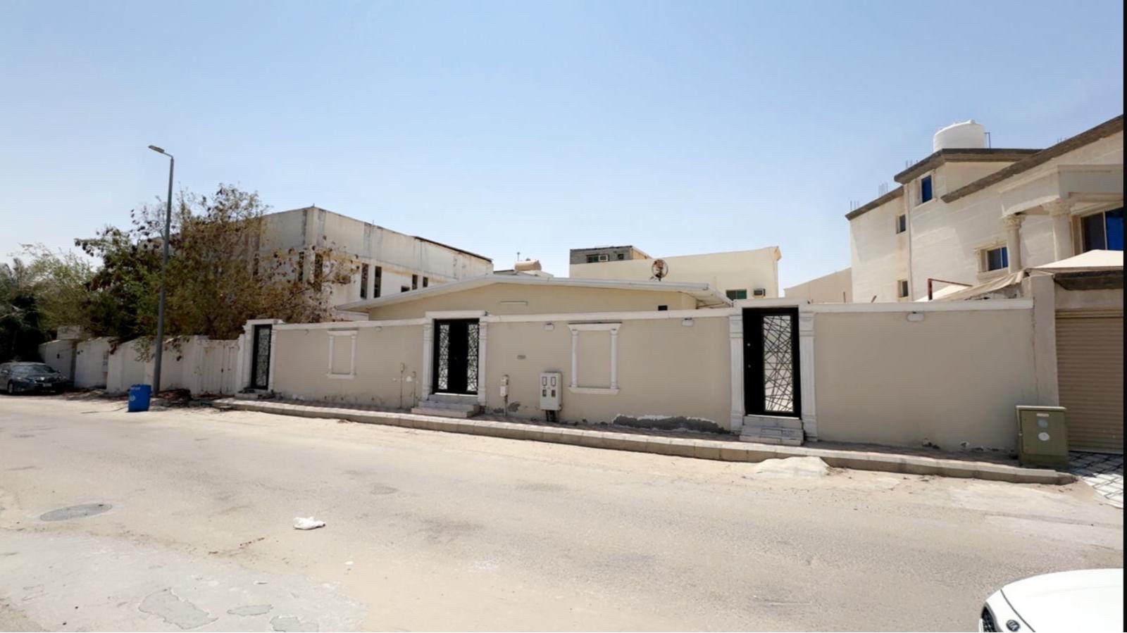 بيت للبيع فى العاصمه مؤجر بيت للبيع فى العاصمه مؤجر