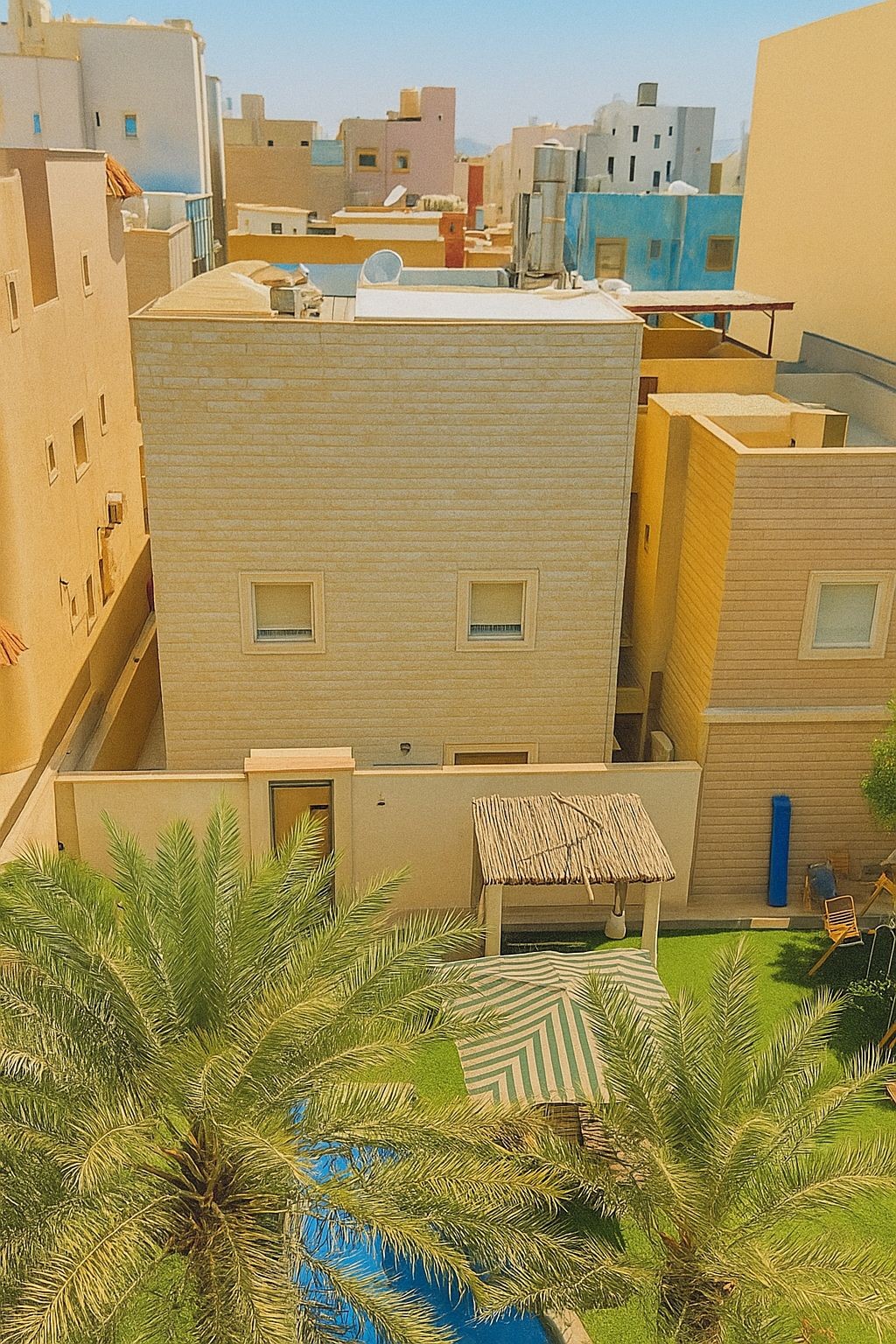 للبيع بيت مجدد فى القرين للبيع بيت مجدد فى القرين